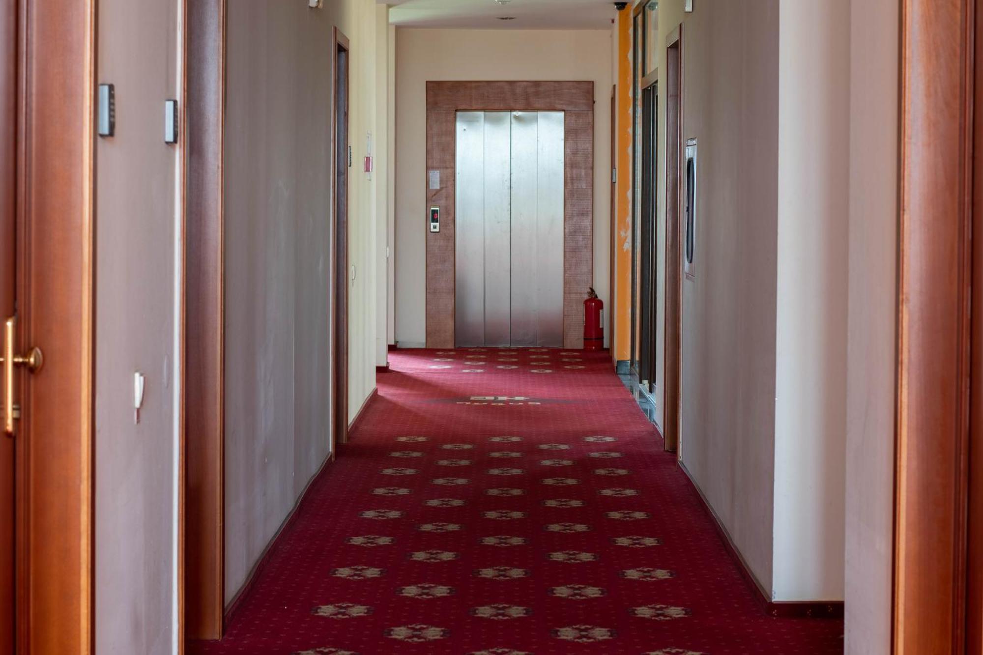 Hotel Coral Satu Mare Dış mekan fotoğraf