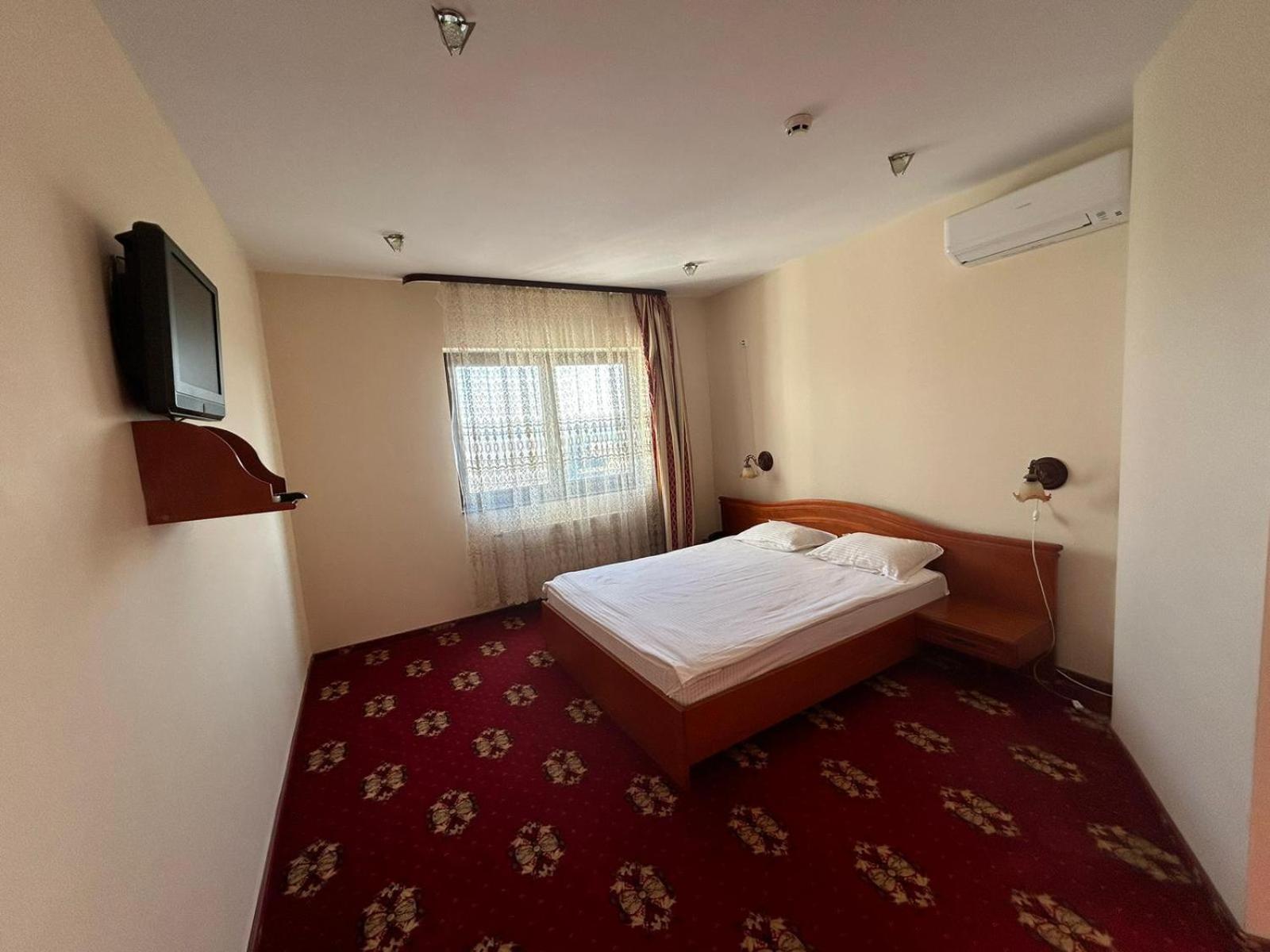 Hotel Coral Satu Mare Dış mekan fotoğraf