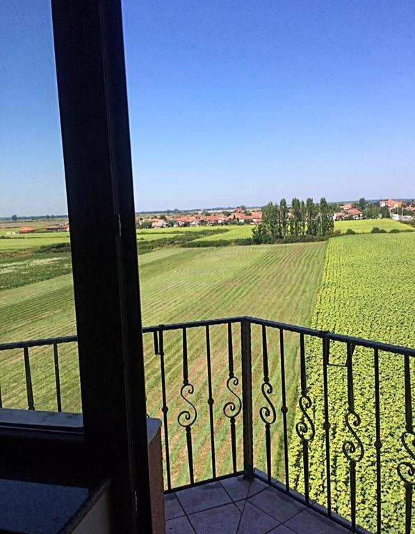 Hotel Coral Satu Mare Dış mekan fotoğraf