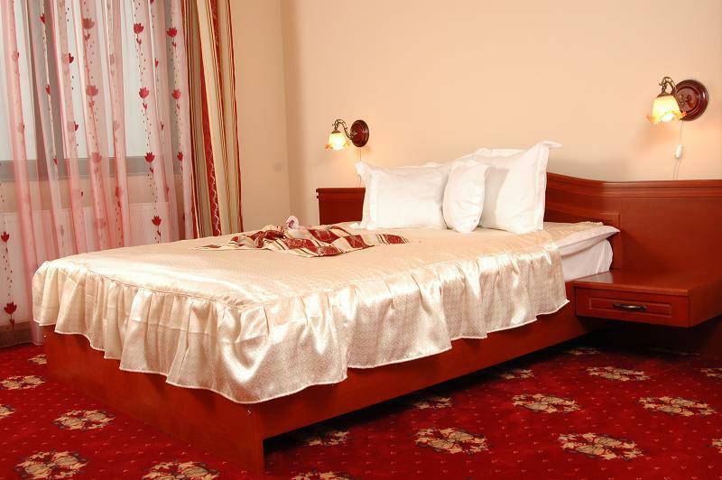 Hotel Coral Satu Mare Dış mekan fotoğraf